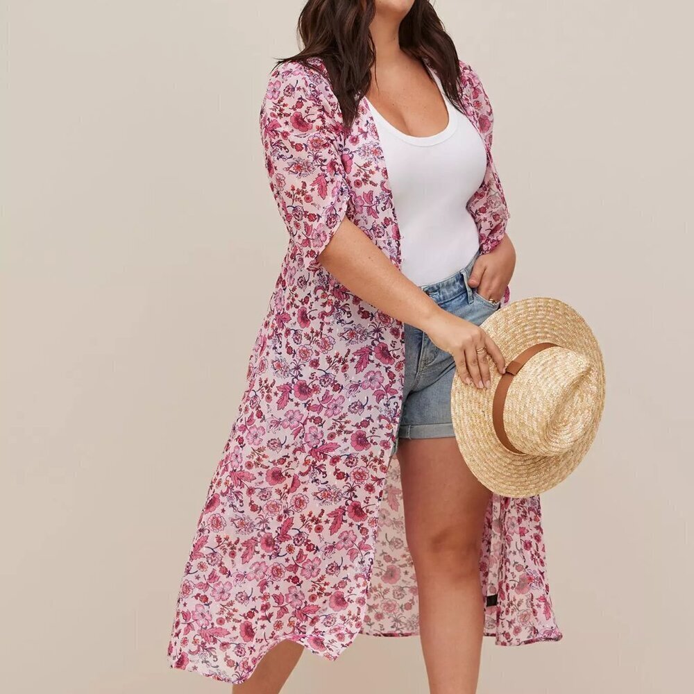 NWT Torrid Pink Floral Chiffon Ruched Sleeve Kimono in Size 2 (18/20)